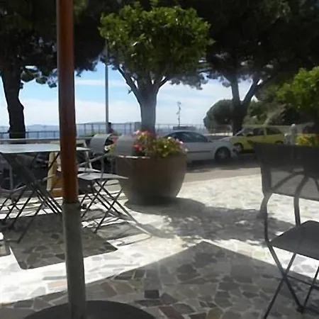 理查迪酒店 酒店 卡尔特汉