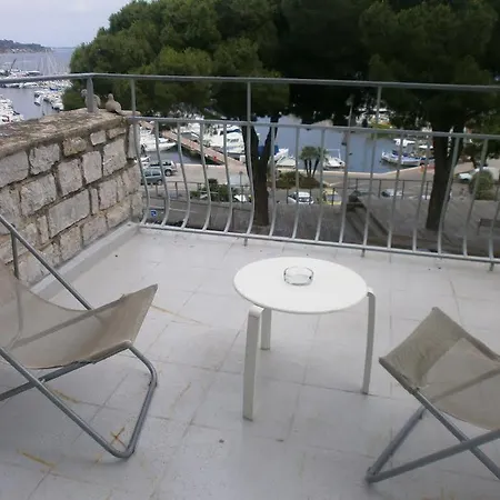 Le Richiardi 2* Carqueiranne